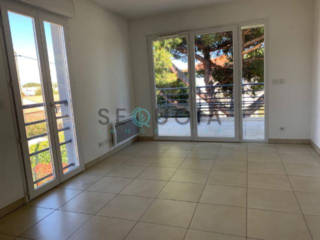 Location Appartement 2 pièces 47m² ANTIBES 06600