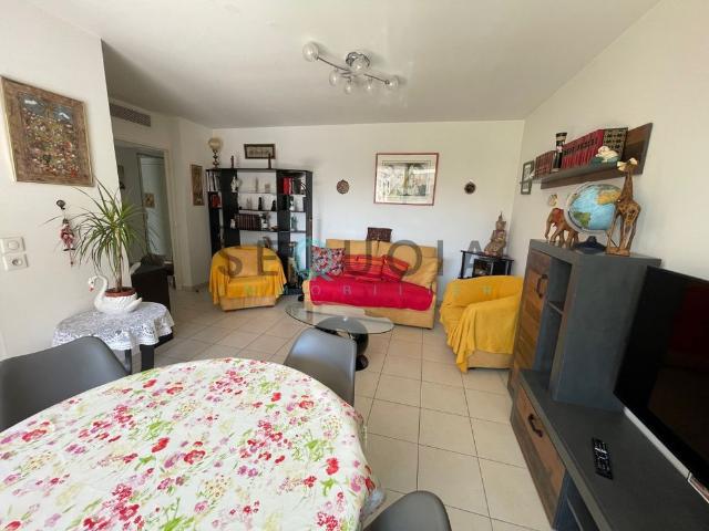 Location Appartement 2 pièces 47m² ANTIBES 06600