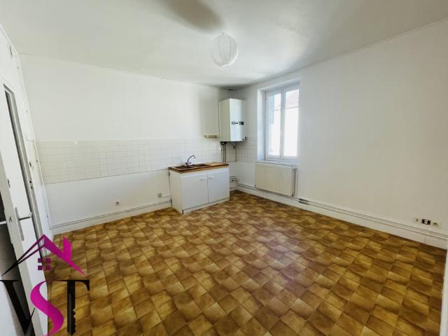 Location Appartement 2 pièces 47m² AUXONNE 21130