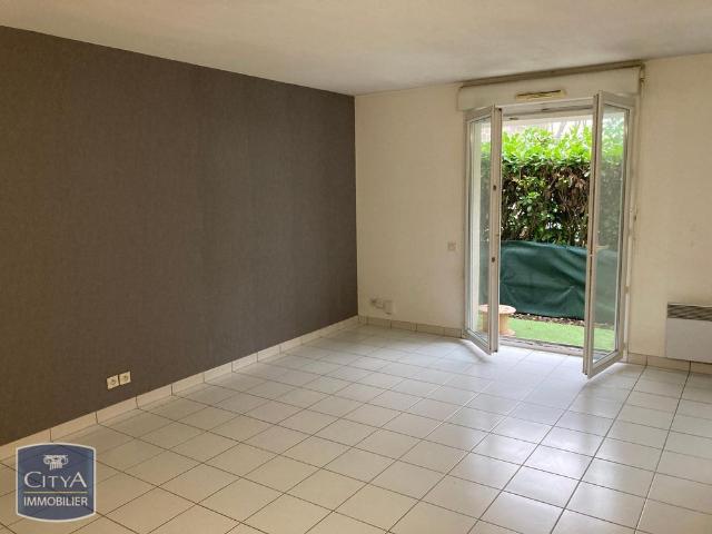 Location Appartement 2 pièces 47m² BORDEAUX 33300