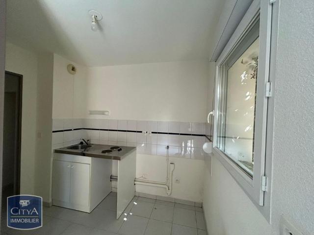 Location Appartement 2 pièces 47m² BAUD 56150
