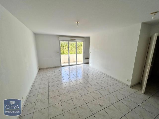 Location Appartement 2 pièces 47m² BRESSUIRE 79300