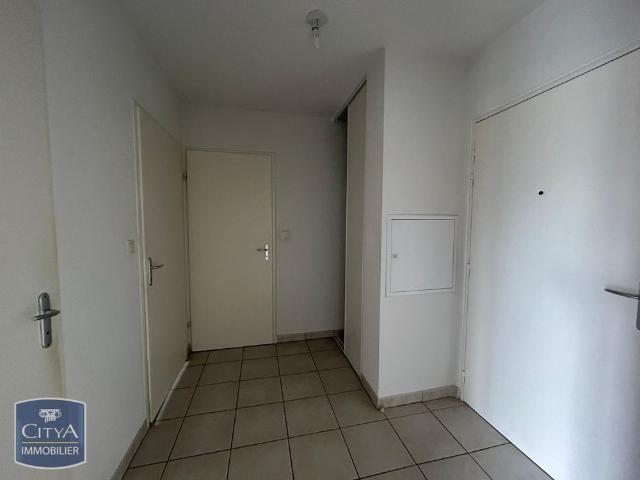 Location Appartement 2 pièces 47m² GRAND CHARMONT 25200