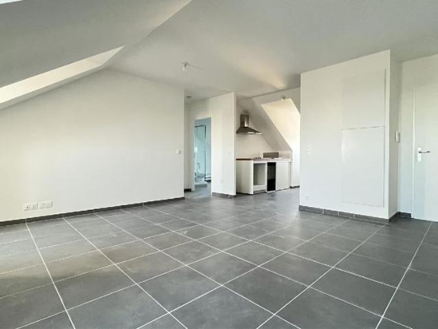 Location Appartement 2 pièces 47m² LOUVRES 95380