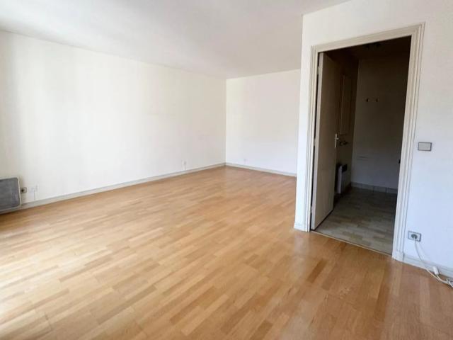 Location Appartement 2 pièces 47m² LILLE 59000