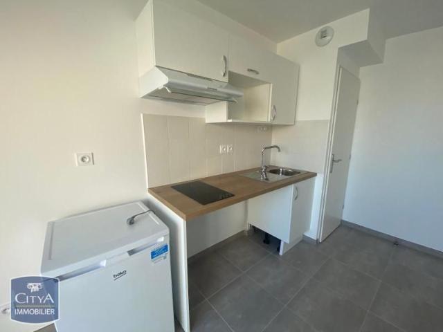 Location Appartement 2 pièces 47m² MARTIGUES 13500