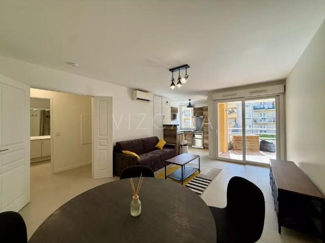 Location Appartement 2 pièces 47m² NICE 06300