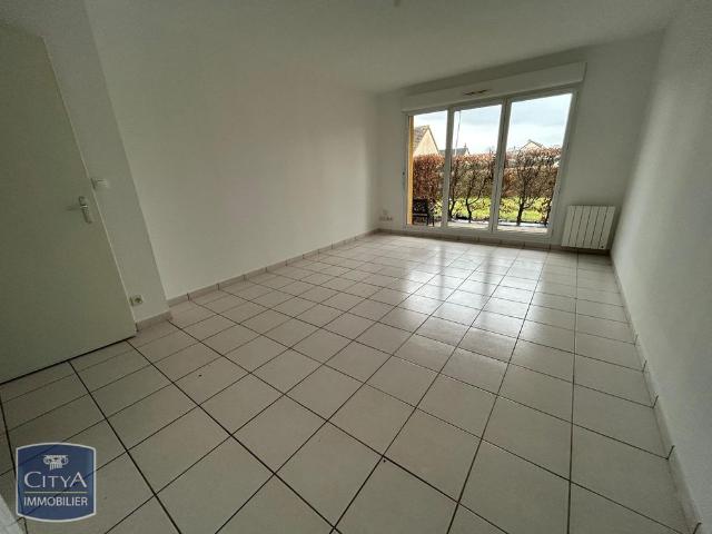 Location Appartement 2 pièces 47m² SEES 61500