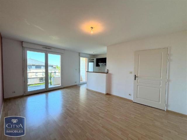 Location Appartement 2 pièces 47m² ST CYR SUR LOIRE 37540