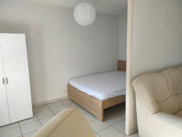 Location Appartement 2 pièces 47m² VICHY 03200