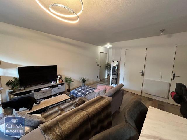 Location Appartement 2 pièces 47m² VILLEFRANCHE SUR SAONE 69400