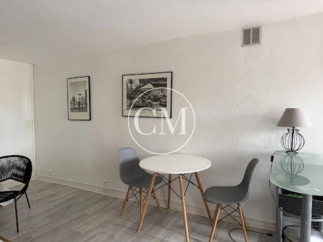 Location Appartement 2 pièces 44.56 m2 Versailles