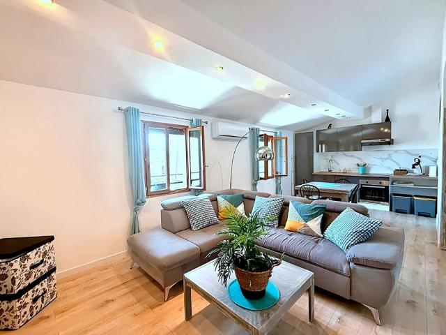 Location appartement 2 pièces, 44.67m², Mèze