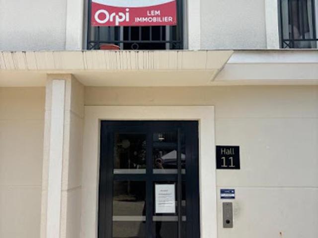 Location Appartement 2 pièces 44.64 m2 Le Blanc Mesnil