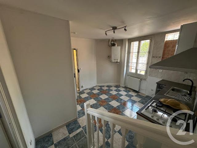 Location Appartement 2 pièces 44.03 m2 Corbeil Essonnes