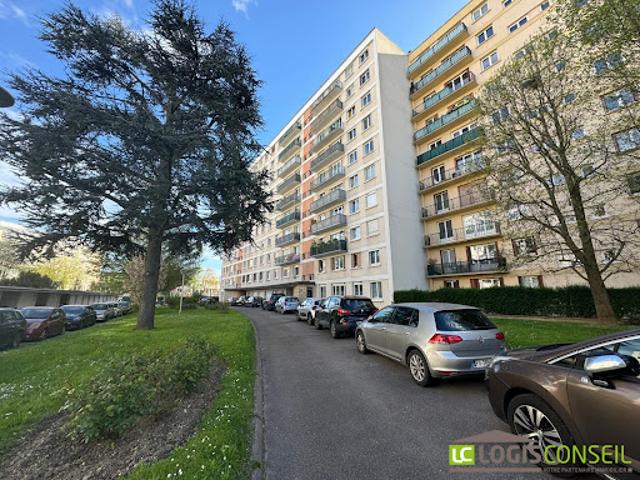 Location Appartement 2 pièces 44.04 m2 Chatillon