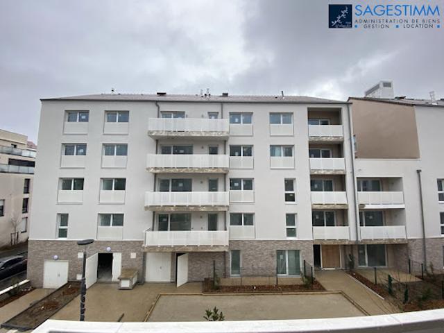 Location Appartement 2 pièces 44.3 m2 Jouy le Moutier