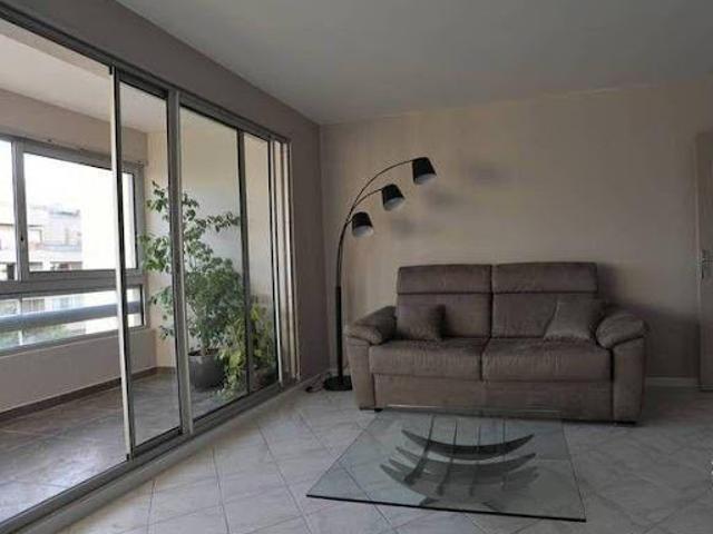 Location Appartement 2 pièces 44 m2 Marseille 10ème