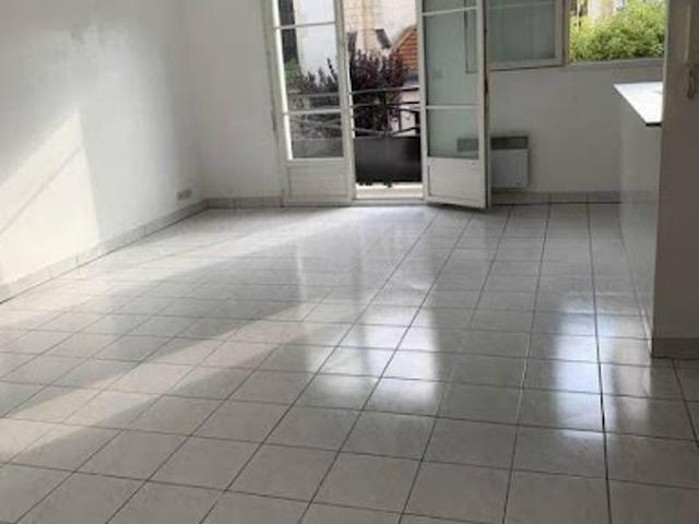 Location Appartement 2 pièces 44 m2 Neuilly Plaisance