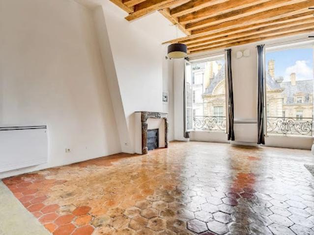 Location Appartement 2 pièces 44 m2 Paris 4ème