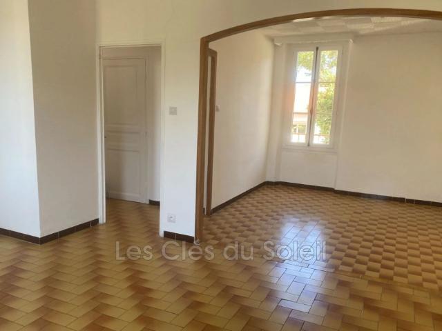Location appartement 2 pièces 44 m² La Seyne sur Mer