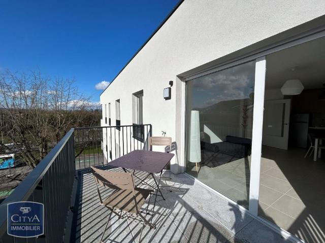 Location Appartement 2 pièces 44m² ANNECY 74370