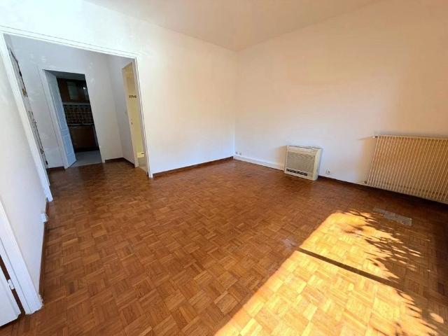 Location Appartement 2 pièces 44m² AIX EN PROVENCE 13100