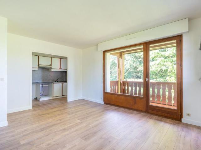 Location Appartement 2 pièces 44m² ARGONAY 74370