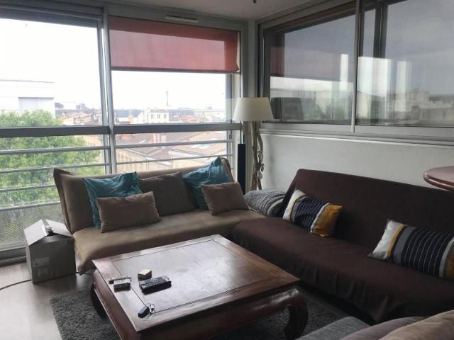 Location Appartement 2 pièces 44m² BORDEAUX 33300