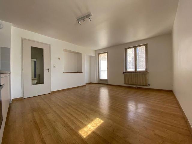 Location Appartement 2 pièces 44m² BESANCON 25000
