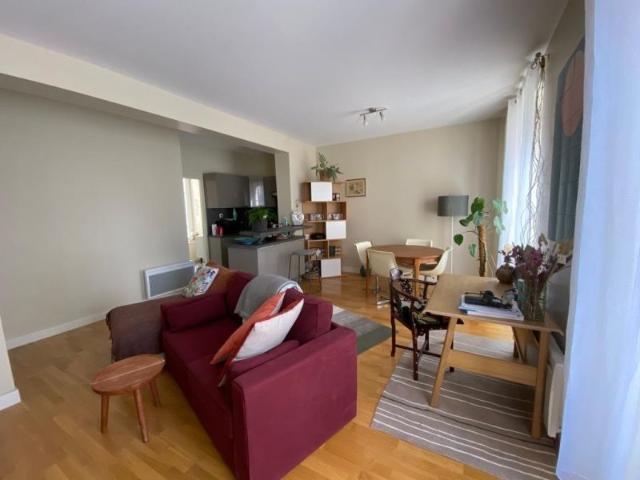 Location Appartement 2 pièces 44m² ORLEANS 45000