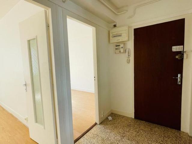 Location Appartement 2 pièces 44m² ORLEANS 45000