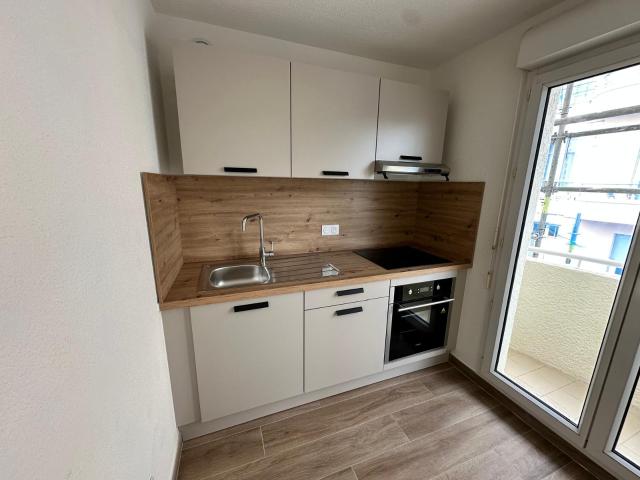 Location Appartement 2 pièces 44m² NICE 06000