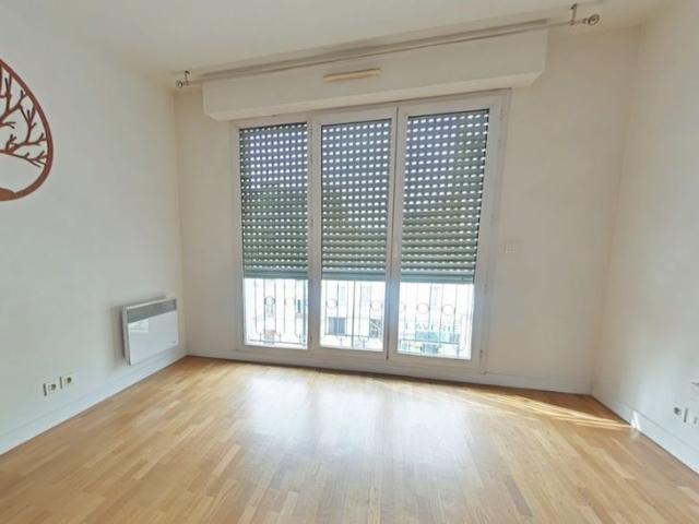 Location Appartement 2 pièces 44m² ST MAURICE 94410