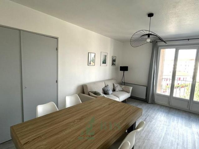 Location Appartement 2 pièces 44m² ROANNE 42300