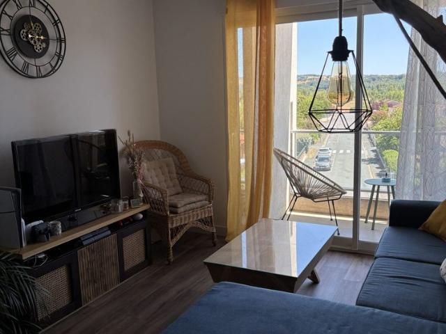 Location Appartement 2 pièces 44m² REALMONT 81120