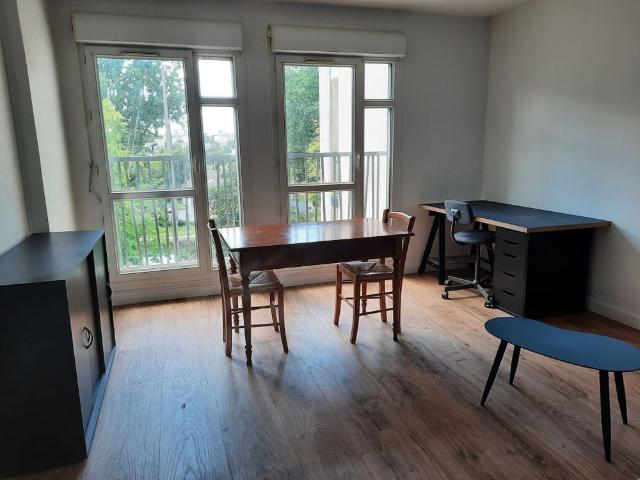 Location Appartement 2 pièces 44m² REIMS 51100