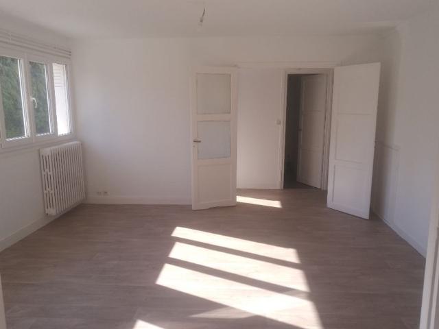 Location Appartement 2 pièces 44m² RENNES 35000
