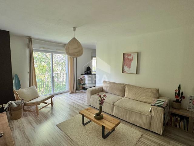 Location Appartement 2 pièces 44m² TOURS 37000