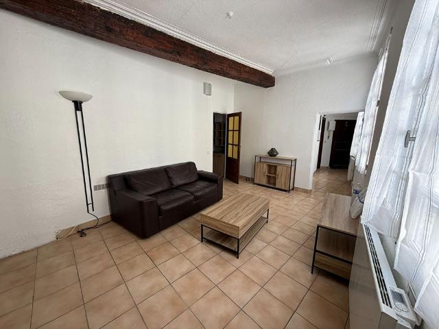 Location appartement 2 pièces, 45.46m², Nîmes