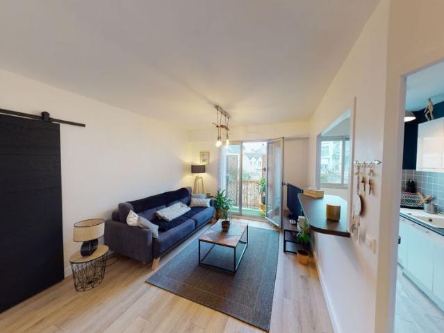 Location appartement 2 pièces, 45.67m², Châteauroux