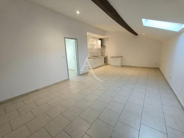 Location Appartement 2 pièces 45.83 m2 Lézignan Corbières