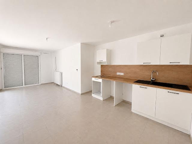 Location Appartement 2 pièces 45.8 m2 Clermont Ferrand
