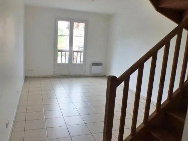 Location Appartement 2 pièces 45 m2 à Ivry la Bataille