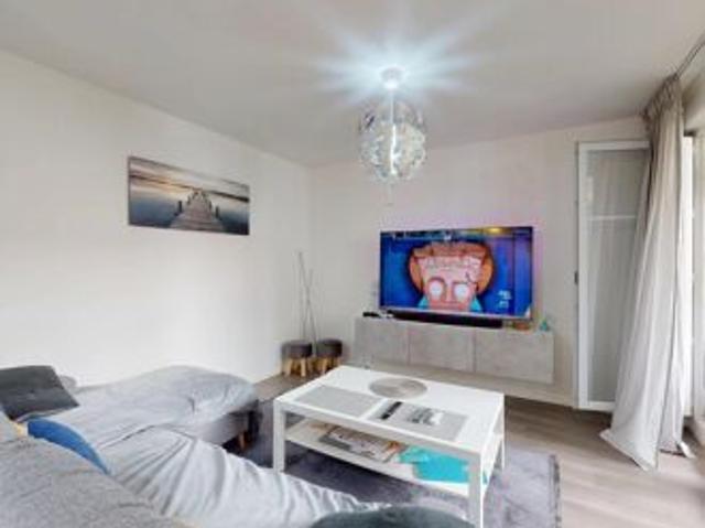 Location Appartement 2 pièces 45 m2 à Savigny le Temple