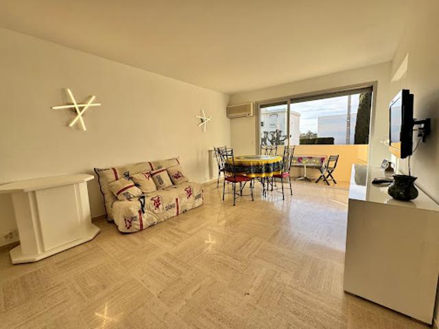 Location Appartement 2 pièces 45 m2 Cannes