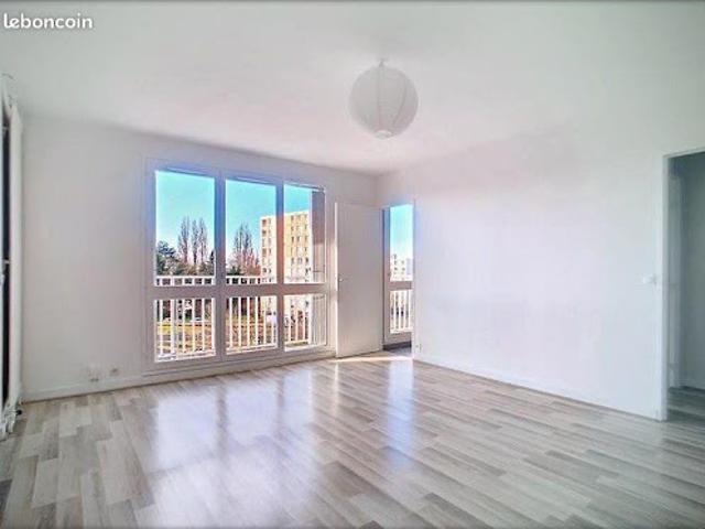 Location Appartement 2 pièces 45 m2 Chateauroux