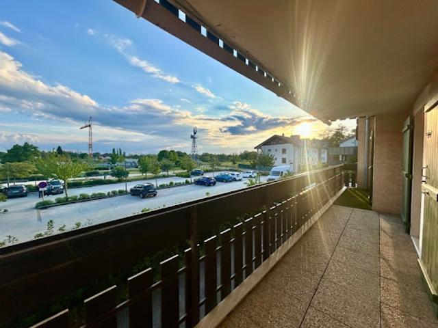 Location Appartement 2 pièces 45 m2 Chens sur Léman