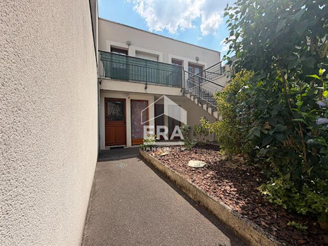 Location Appartement 2 pièces 45 m2 Etampes