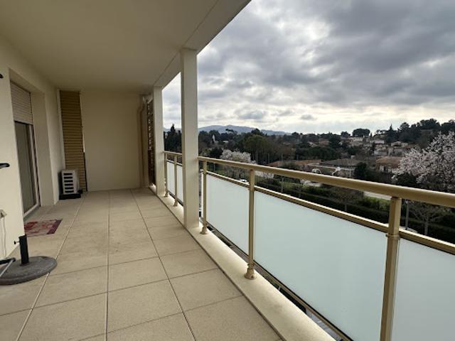 Location Appartement 2 pièces 45 m2 Marseille 12ème